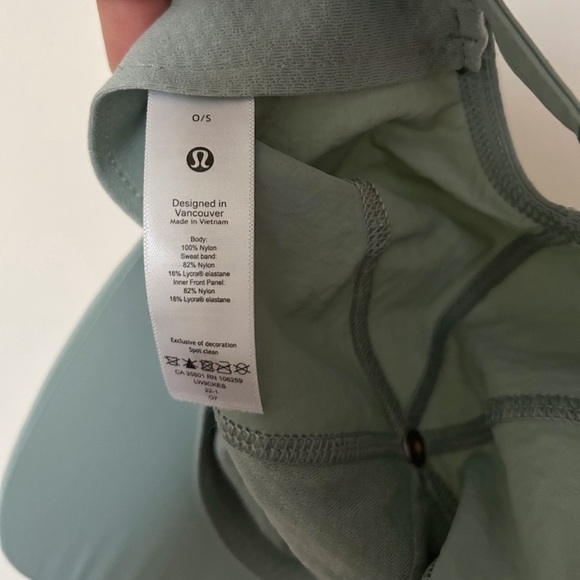 Lululemon Nylon lightweight running cap - Picture 6 of 6
